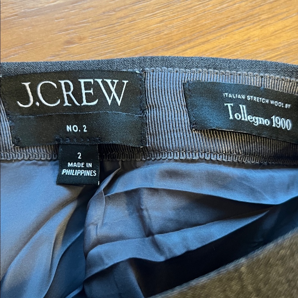 NWOT J.Crew | No. 2 Pencil skirt in Italian stretch wool | Heather Coal | Size 2 - Picture 12 of 15